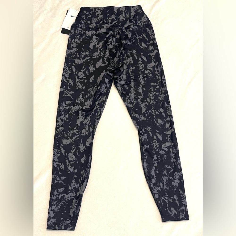 Nike One Women’s Dri-Fit High- Waisted 7/8 Length Charcoal & Black Leggings - Picture 16 of 16